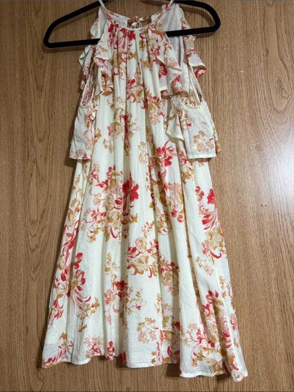 En Creme Cream Floral Cold-Shoulder Mini Dress
